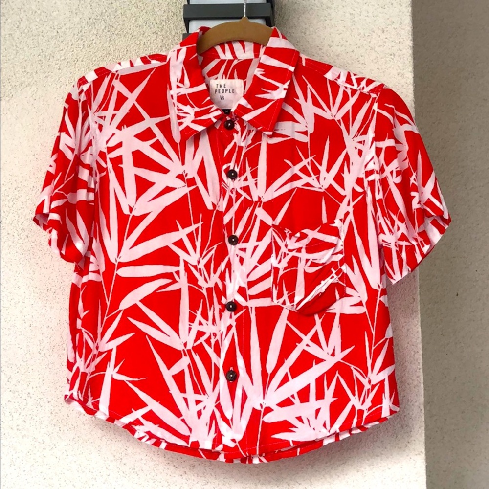 Hawaiian style shirt